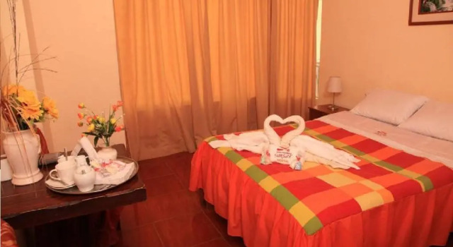 Hostal Huacachina Sunset, Prenota Ostello Hotel economici a Huacachina