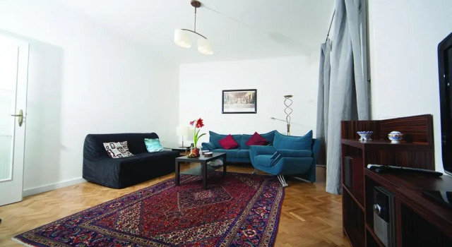 Judy and Sandor Apartmen, Забронировать Отель Отели Будапешта с парковкой, рядом с Castle Hill Funicular, Парковка