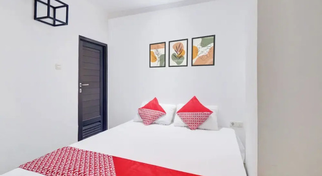 Collection O Gunung Sahari Near Ancol, Book Hotel Jakarta Jakarta Province