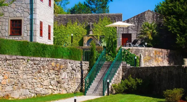 Quinta Trás o Rio