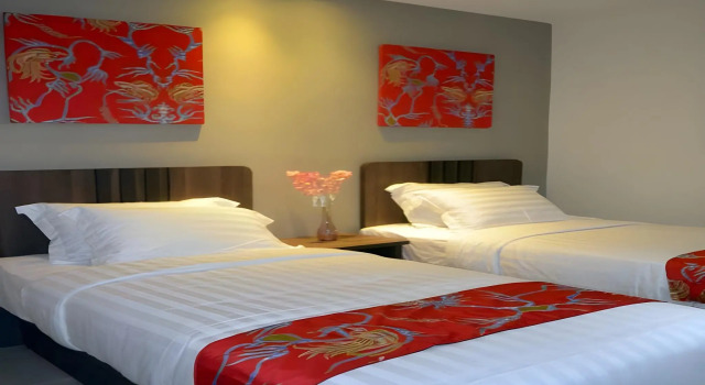 Belagri Hotel & Resto, Rezerwuj Hotel Hotele w West Papua z parkingiem, Parking