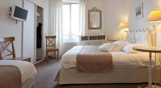 Трёхместный номер Standard Le Kléber Hôtel