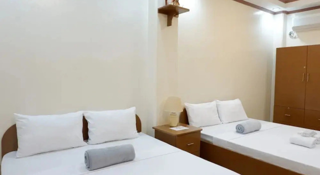 Jun's Inn, Reservar Casa de hóspedes Hotéis baratos em Oslob