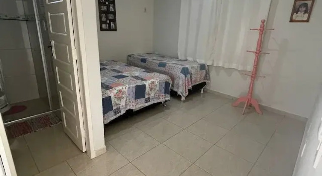 Кровать в общем номере Pousada Natural Hostel