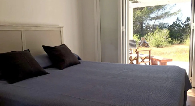 House With 3 Bedrooms in Formentera, With Enclosed Garden Near the Beach, Book Hotel Formentera Spain