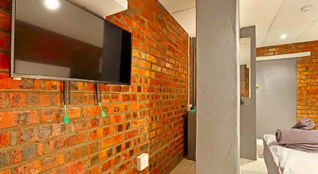 Одноместный номер Standard Happy Rhino Hotel
