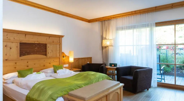 Vitalhotel Dosses, Забронировать Отель Отели Санта-Кристина-Вальгардена с парковкой, рядом с Parallel, Парковка