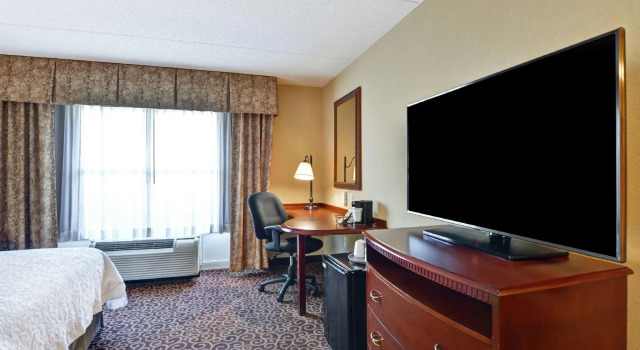 Двухместный номер Standard Hampton Inn and Suites Fredericksburg