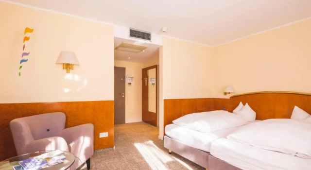 Полулюкс Hotel Luise
