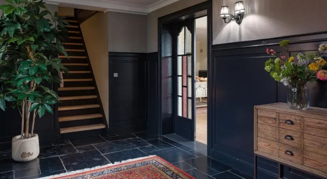 Beautiful Holiday Home in Vlaanderen With Shared Pool, Varaa Lomakoti Hotellit Brussels pysäköinnillä, Pysäköinti