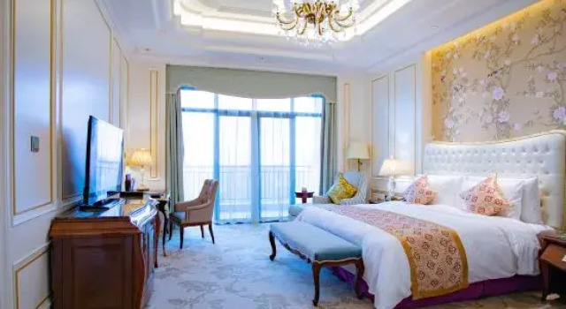 Люкс Business Evergrande Hotel Nanchang