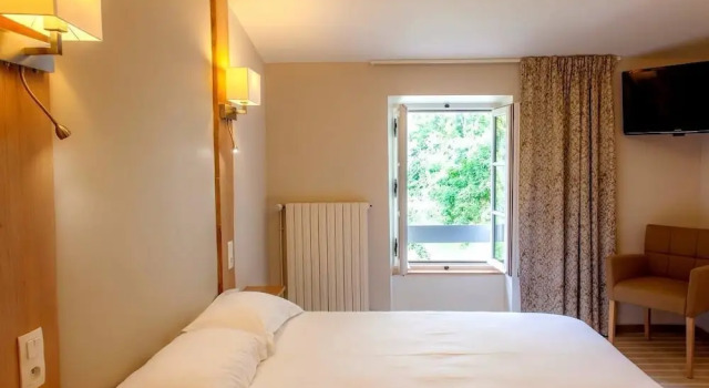 Двухместный номер Standard Logis Auberge De La Riviere