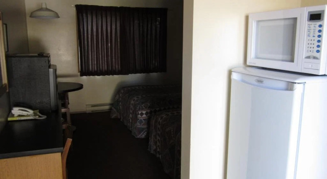 Y-5 Motel, Réserver Camping Barriere Sun Peaks