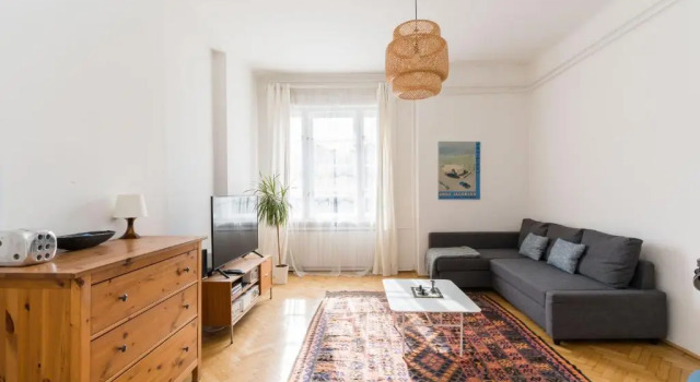 Klauzal apartment w/3 bedrooms, french balcony, Забронировать Апартаменты/квартира Апартаменты Будапешта, Апартаменты/квартира