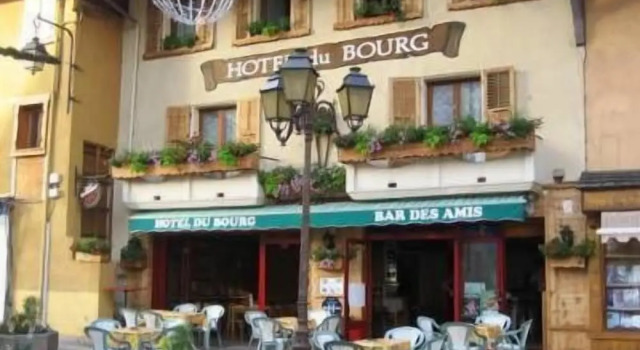 Hôtel du Bourg