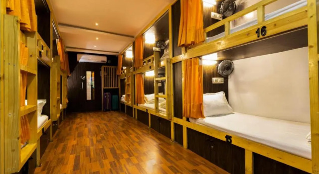 Sunrise Dormitory, Book Hostel Juhu Mumbai, near Juhu Beach