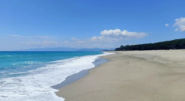 Beach house in the green, Reserva ahora Hotel Hoteles en Calabria con aparcamiento, Aparcamiento