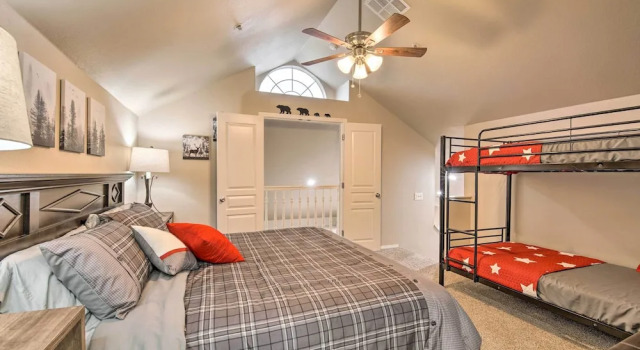 Апартаменты Cozy + Deluxe Branson Condo w/ Covered Balcony