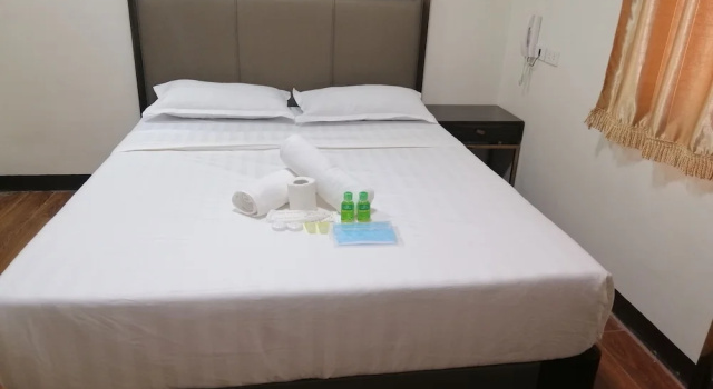 Двухместный номер Deluxe Meaco Royal Hotel - Biñan Laguna