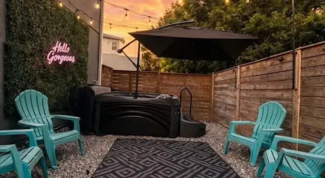 Студия Pet Friendly Modern Zen Studio Retreat W/ Hot Tub! Home by RedAwning