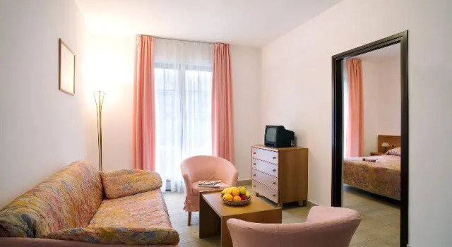 Люкс Superior Eden Mobilhome with XXL Terrace in Naturist Resort Solaris FKK