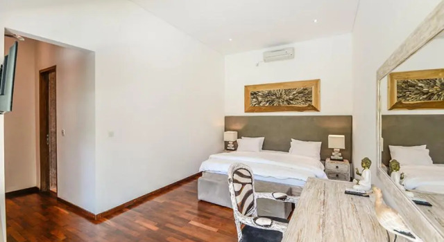 *OPENING PROMO* Luxury 5+1 Bdr Villa 100m To Beach, Rezervovat Vila Chaty v Bali, Chalupa
