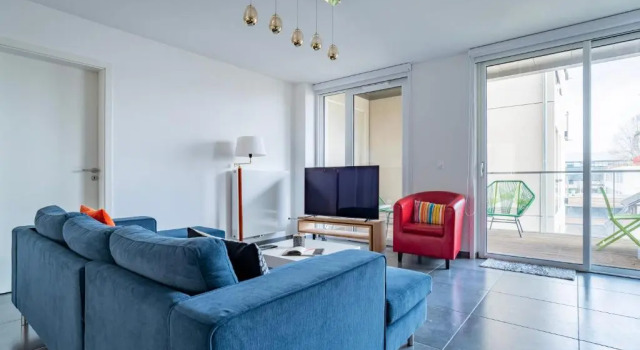 L'Académie - GOLDEN TREE - Parking Privé & Wifi - 5 min centre ville de Strasbourg, Забронировать Отель Страсбург Strasbourg Eurometropole, рядом с Музей Le Vaisseau