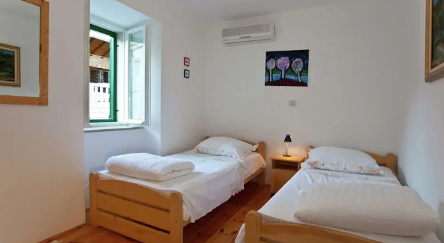 Villa in Sumartin Near Beach & Private Pool, Забронировать Вилла Сумартин Брач, рядом с Частный Пляж «Лакшери Вила Палаццо Ди Маре»