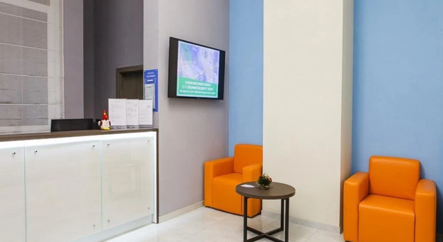 Raziotel Kyiv Yamska, Buchen Sie Hotel Shevchenkivskyj Kiew, in der Nähe von Olimpiysky Shopping Centre