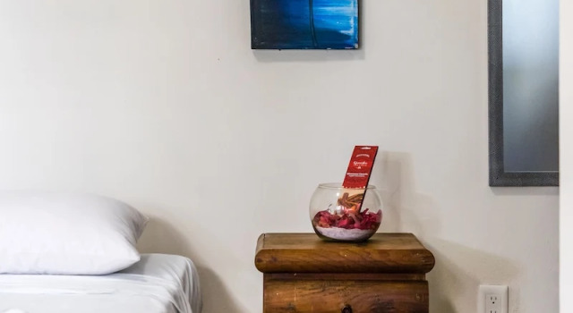 Двухместный номер Standard с красивым видом из окна Moonshine Hotel