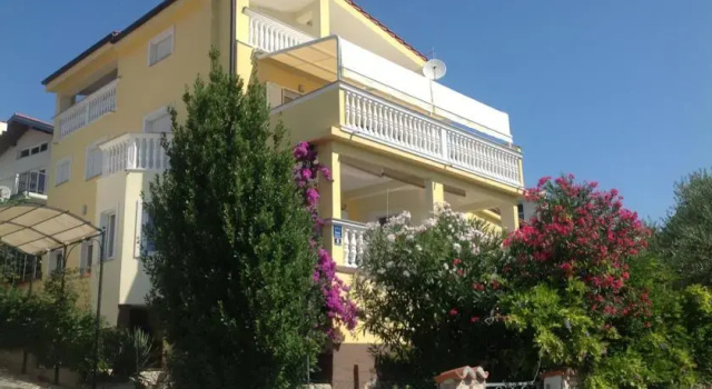 Villa Manja, Забронировать Вилла Коттеджи Пировац, Коттедж