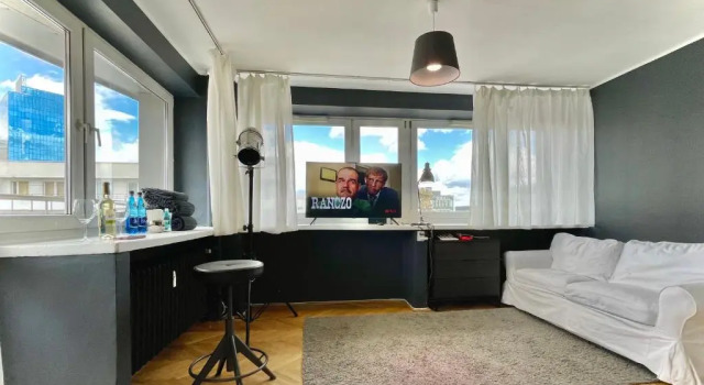 Апартаменты c 1 комнатой Super SILVER 2xMetro parking WiFi 300 Mb/s NOWY Netflix HBO AppleTV Filharmonia