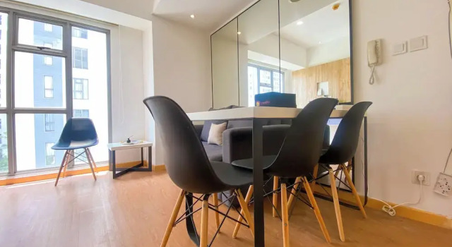 Апартаменты Deluxe Good Place and Comfy 1BR at M-Town Residence Apartment