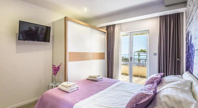 Apartment Nada, Забронировать Апартаменты/квартира Апартаменты Макарска, рядом с Набережная Рива (Макарска), Апартаменты/квартира