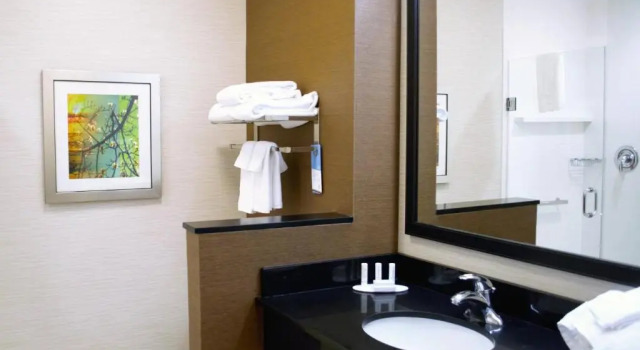 Номер Standard Fairfield Inn & Suites Stroudsburg Bartonsville / Poconos