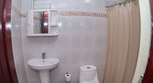 Трёхместный номер Standard с балконом Hotel Renacer