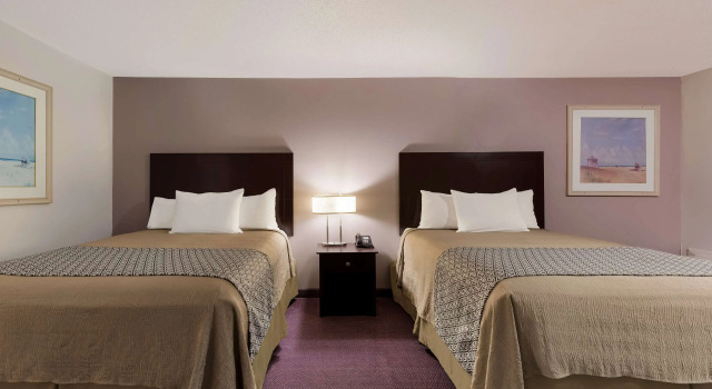 Четырёхместный номер Standard Americas Best Value Inn Alpine