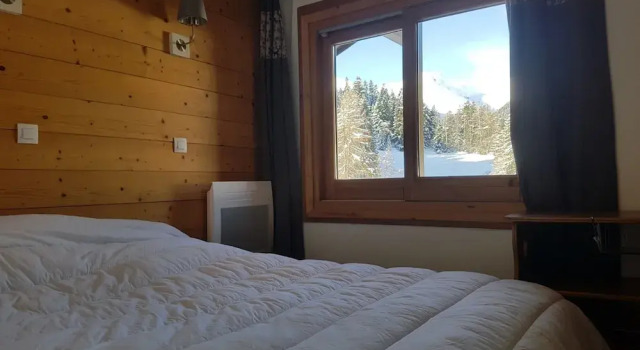 Studio in France With Ski Slope Access