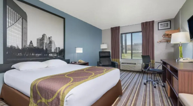 Номер Standard Super 8 by Wyndham Bloomington/Airport