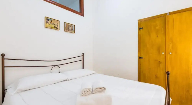 Tribunali 194 - Cozy Flat in Center, Забронировать Апартаменты/квартира Неаполь Кампания, рядом с Церковь Пио Монте делла Мизерикордия