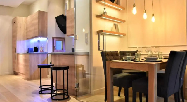 Апартаменты Deluxe Luxury Flat Near Castle Hill