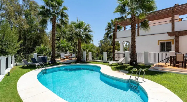 Вилла Faros Villa Horizonte near seabeach