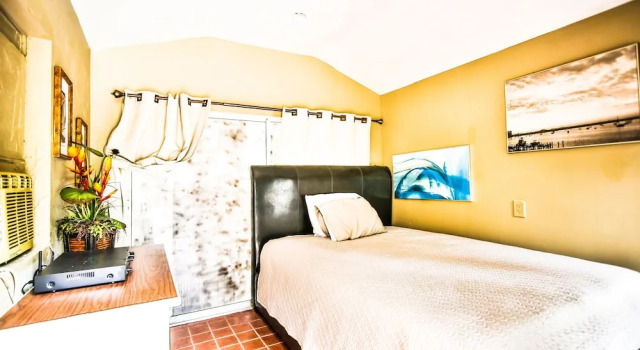 Коттедж Luxury The Inn on Siesta Key