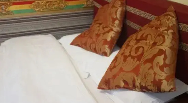 Gesang Huaxiang Hotel