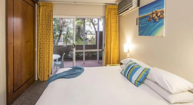 Номер Standard Broadwater Resort WA Tourism Awards 2025 Gold Winner