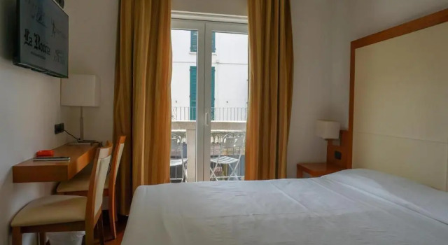 Четырёхместный номер Standard Hotel Mavino