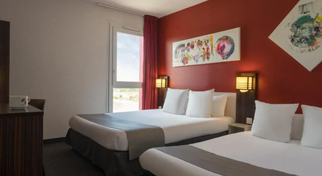 Семейный номер Standard Hôtel Pont Rouge , Carcassonne