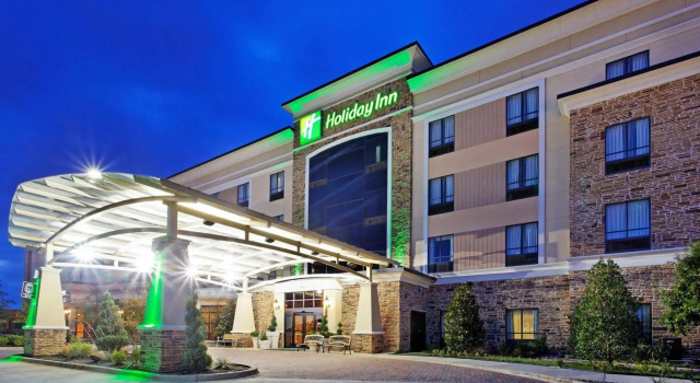Holiday Inn Arlington NE-Rangers Ballpark by IHG