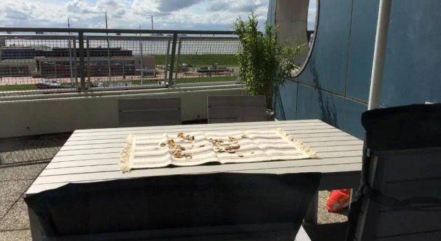 Апартаменты havenBlicke - großzügige Terrasse mit Blick auf die Weser