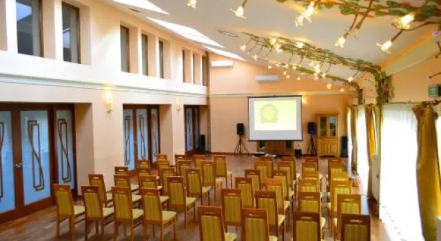 Hotel Rajski Ogród, Rezerwuj Hotel Skrzyszów podkarpackie